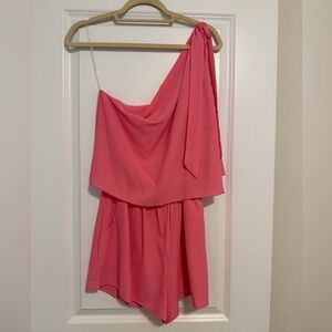 One-Shoulder Pink Romper